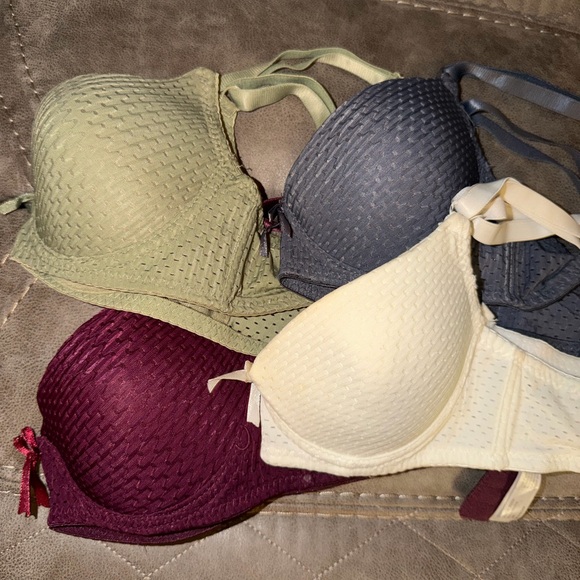 Elegant Women's Bra Set - Multicolor - Picture 1 of 2